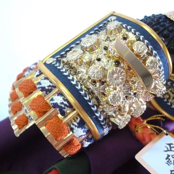 新品 最高級 龍玉作 美濃長鍬形緋威兜 兜飾り 甲冑 純金鍍金 新品 最高級 龍玉作 美濃長鍬形緋威兜 兜飾り 甲冑 純金鍍金