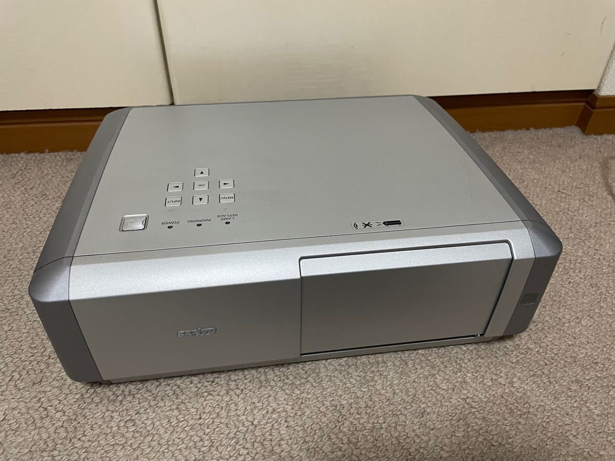 プロジェクター LP-Z4 サンヨー SANYO|Yahoo!フリマ(旧PayPay プロジェクター LP-Z4 サンヨー SANYO|Yahoo!フリマ(旧PayPay