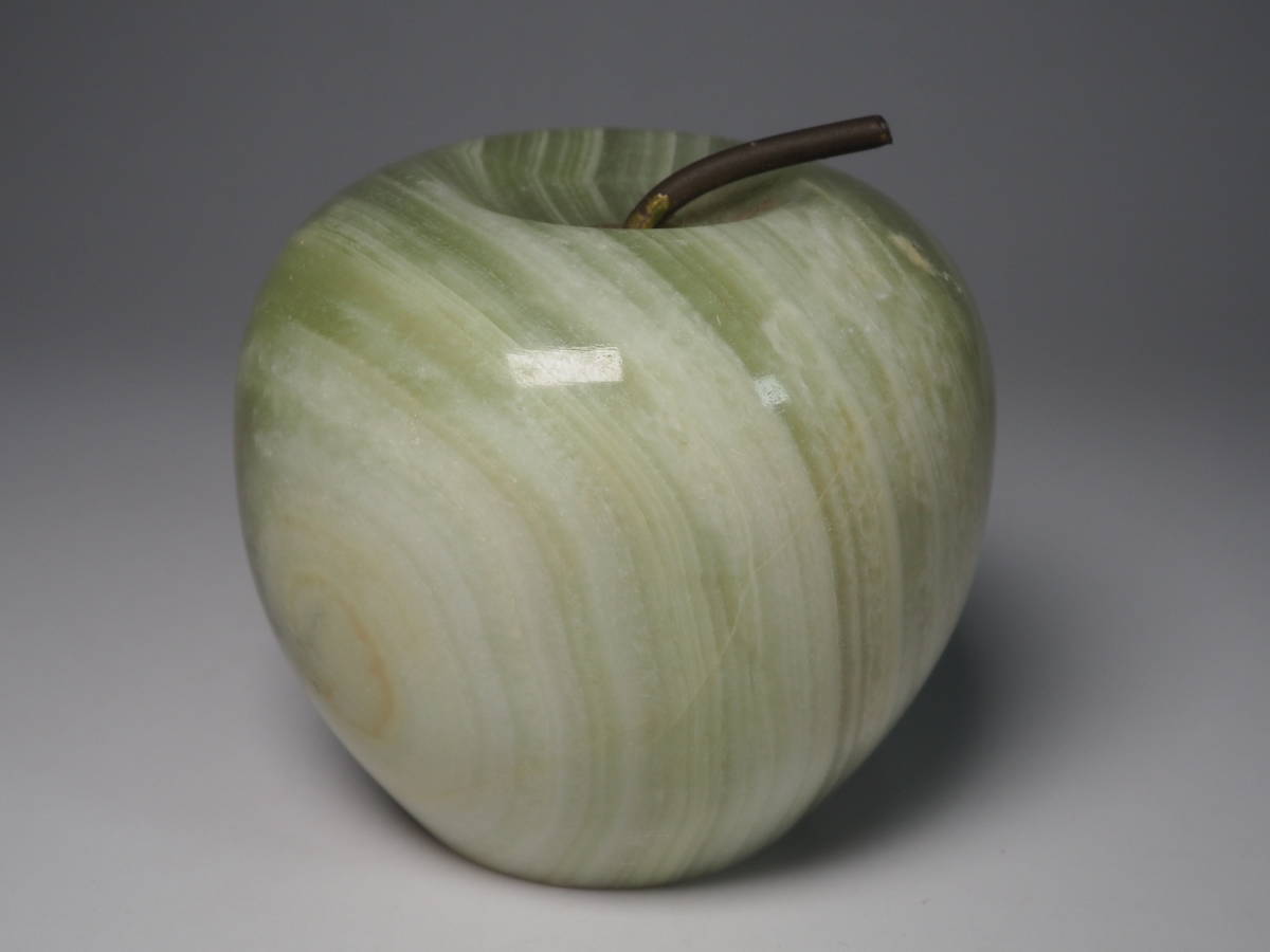 Yahoo!オークション - オニキス りんご形の置物 しまめのう リンゴ 