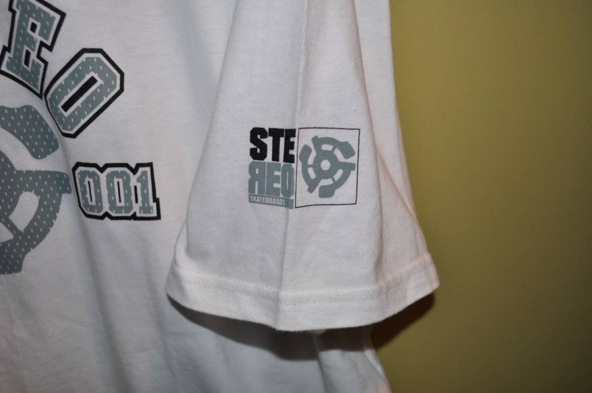 デッドストック 90年代 STEREO SAKTEBOARDS DLX ステレオ スケートボード Tシャツ_画像5
