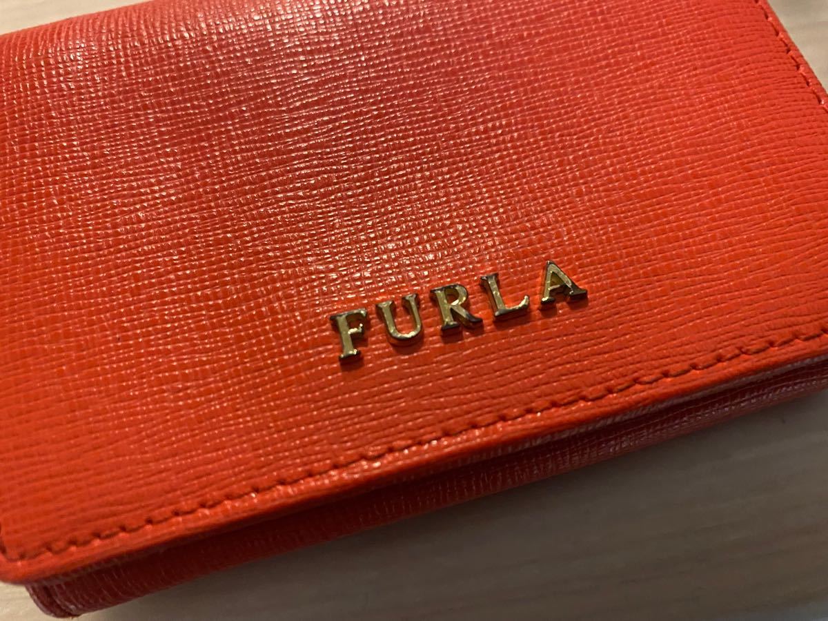 FURLA 三つ折り財布 