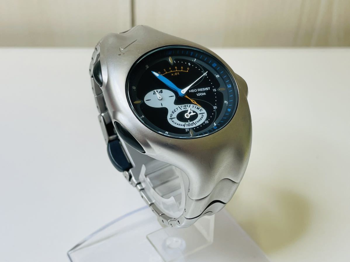 19600円 激レア!nike VD82-5020 クォーツ 腕時計 黒文字盤 ナイキ