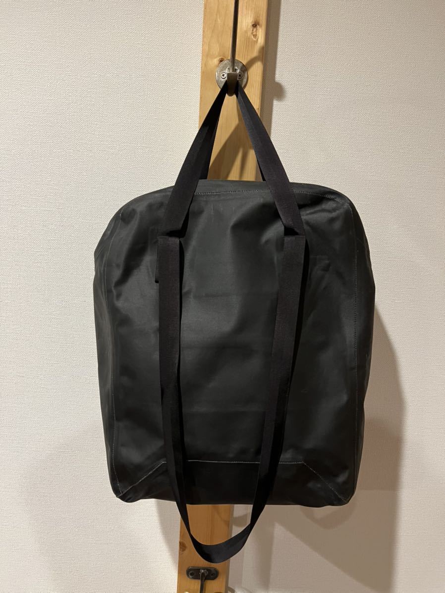 アークテリクスヴェイランス ARC'TERYX VEILANCE Seque Tote トート