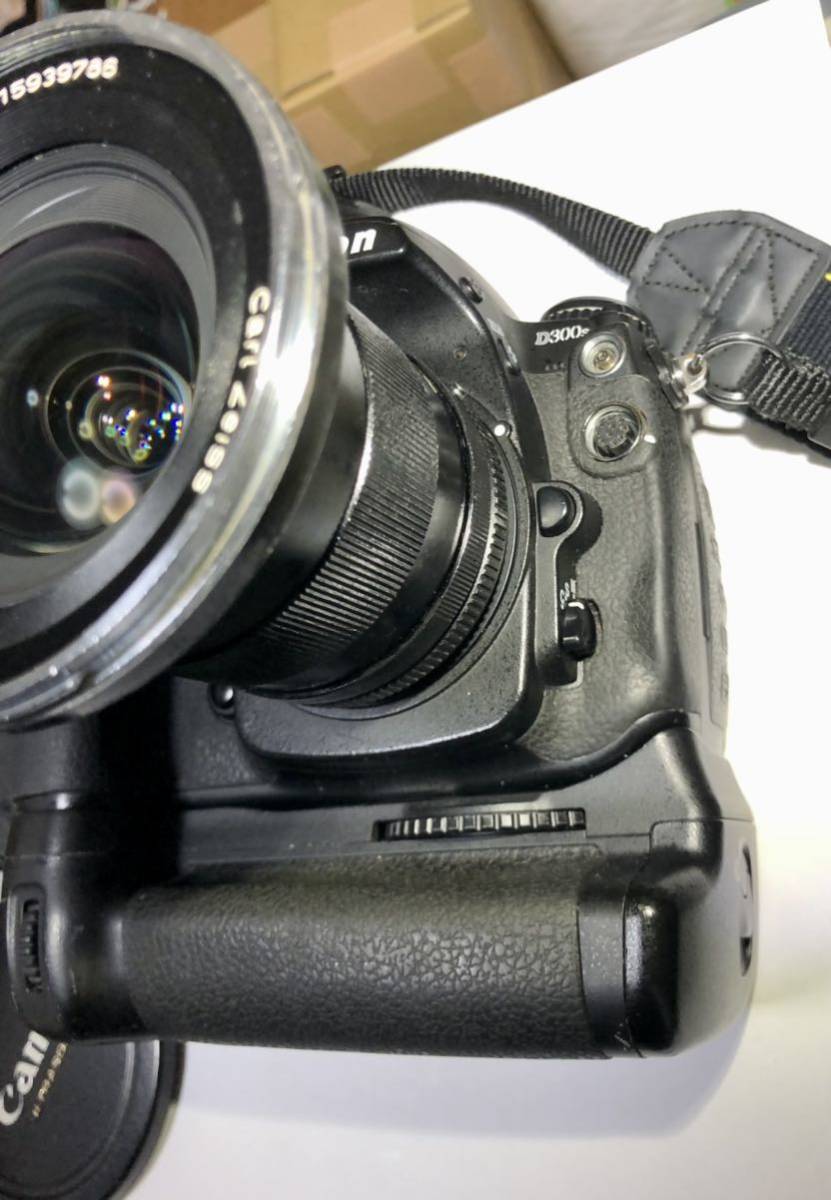 Nikon D300s 本体。Carl Zeiss Distagon ディスタゴン T* 21mm F2.8 ZF.2 NIKON ニコンマ_画像3