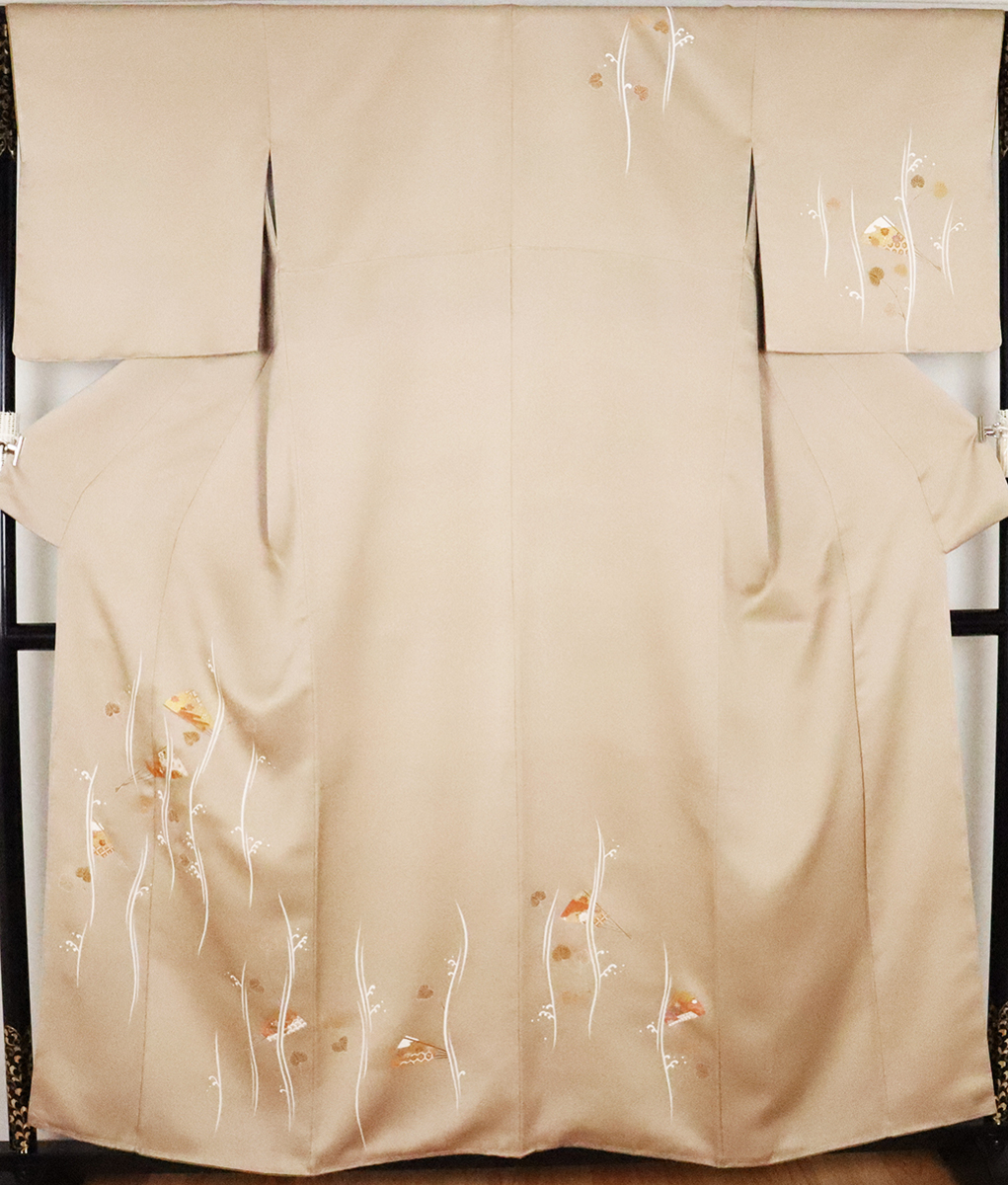 2022年ファッション福袋 金駒刺繍 金彩花扇子 橘 菊 松竹梅 正絹 袷 友禅訪問着 Mサイズ 送料無料 公式行事 レディース 着物 新品 ki25396 仕立て上がり 2022年ファッション福袋 金駒刺繍 金彩花扇子 橘 菊 松竹梅 正絹 袷 友禅訪問着 Mサイズ 送料無料 公式行事 レディース 着物 新品 ki25396 仕立て上がり