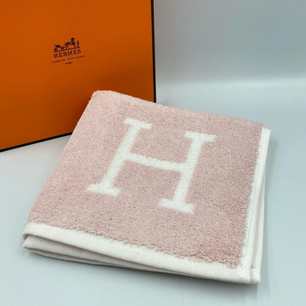 レディース㊚ Hermes - 新品未開封!エルメス タオルハンカチの通販 by