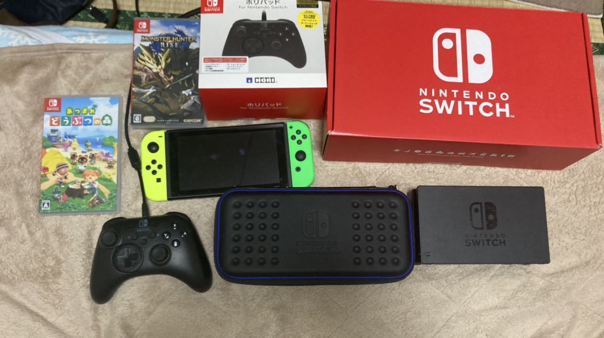 Nintendo Switchセット ニンテンドースイッチ本体 Nintendo ホリパッド