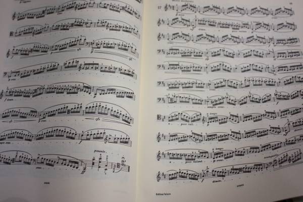 フリードリヒ・グリュッツマッハー/チェロの技術的練習Op38第2巻ユリウス・クレンゲル運指校訂 練習曲第13番～第24番/ペータース社楽譜_画像3