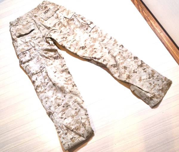 実物 USMC アメリカ海兵隊 MARPAT 防虫仕様 デジタル デザート迷彩 パンツ S/L ズボンA_画像2