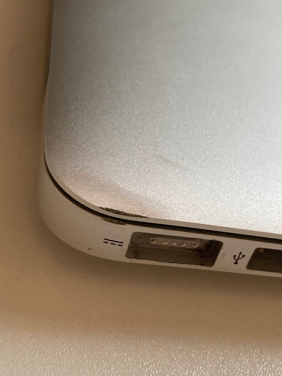 Apple MacBook Air 13インチ Mid2011 メモリ4GB SSD256GB 