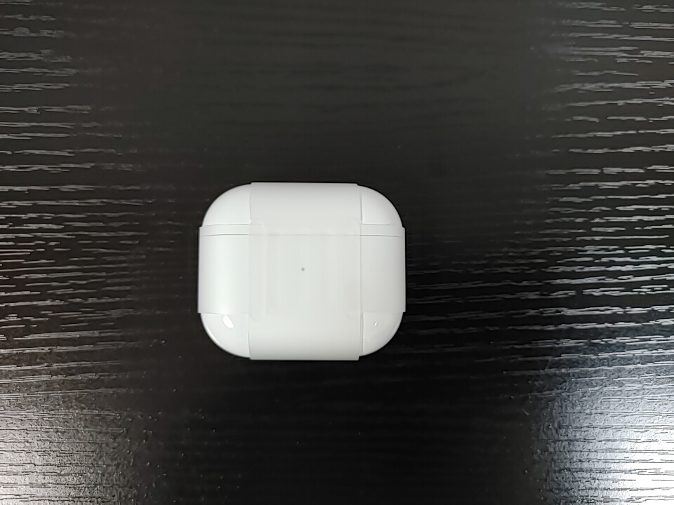 格安アウトレット 新品　エアーポッズ　第3世代　充電ケース充電器Apple国内正規品AirPods イヤフォン