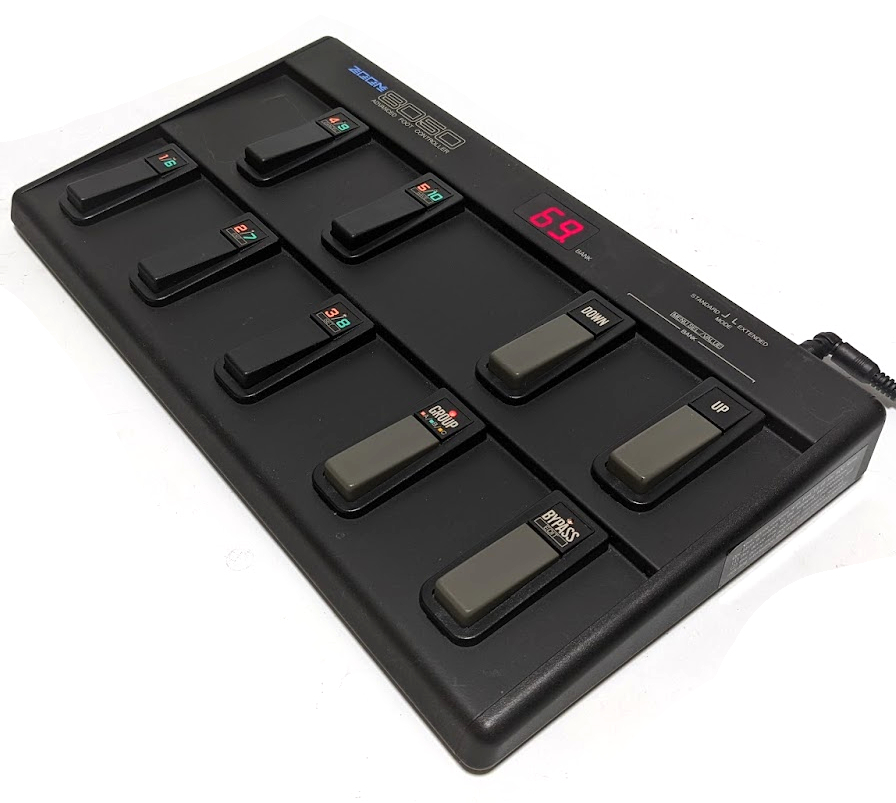 ZOOM ズーム 9030 8050 マルチエフェクター ハーフラック ZOOM ズーム 9030 8050 マルチエフェクター ハーフラック