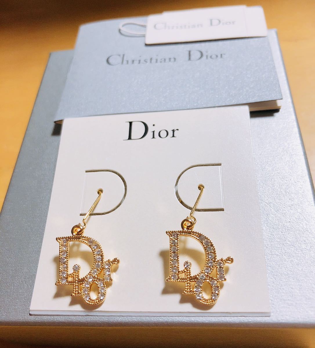 サイズ】 Christian Dior - Christian Dior ディオール ピアス ロゴ