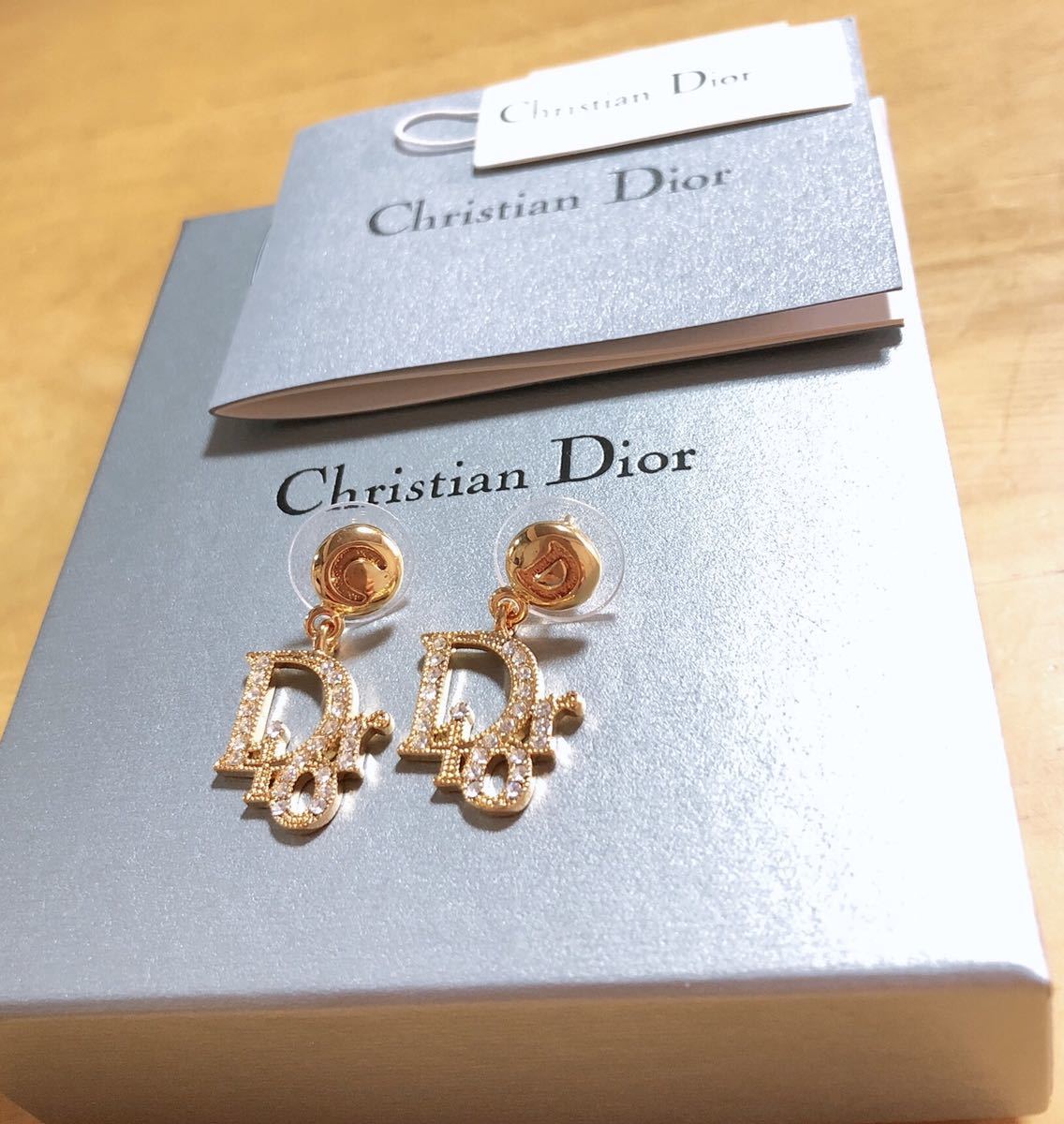 Christian Dior ディオール 揺れるピアス ゴールド ロゴマーク - www