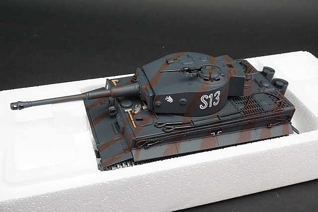 PMA ミニチャンプス 1/35 Panzerkampfwagen VI Tiger Ⅰ RUSSIA