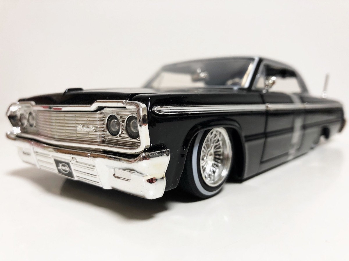 Jadaジェイダ/'64 Chevyシボレー Impalaインパラ Lowrider Jadaジェイダ/'64 Chevyシボレー Impalaインパラ Lowrider