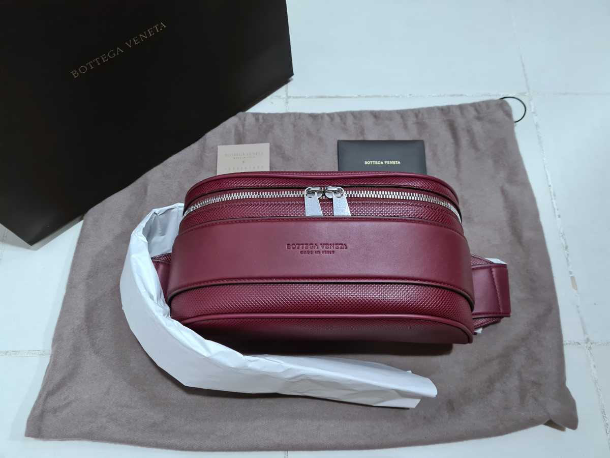 話題の人気 正規品 新品 未使用 BOTTEGA VENETA ボッテガヴェネタ