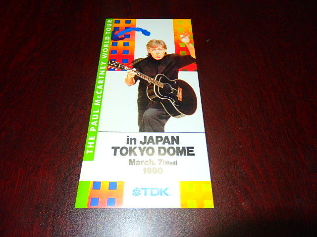 音楽チラシ「10867　ポール・マッカートニー・ワールド・ツアー　in JAPAN TOKYO DOME-March.7(Wed) 1990-（2種類）」