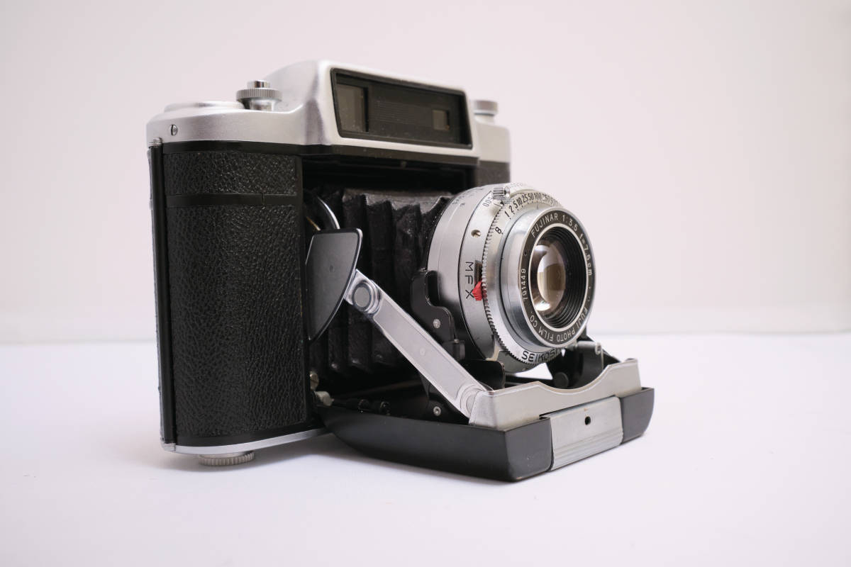 2022年最新版☆高級感溢れる Super Fujica 6（スーパーフジカシックス） ビンテージ蛇腹カメラ フィルムカメラ