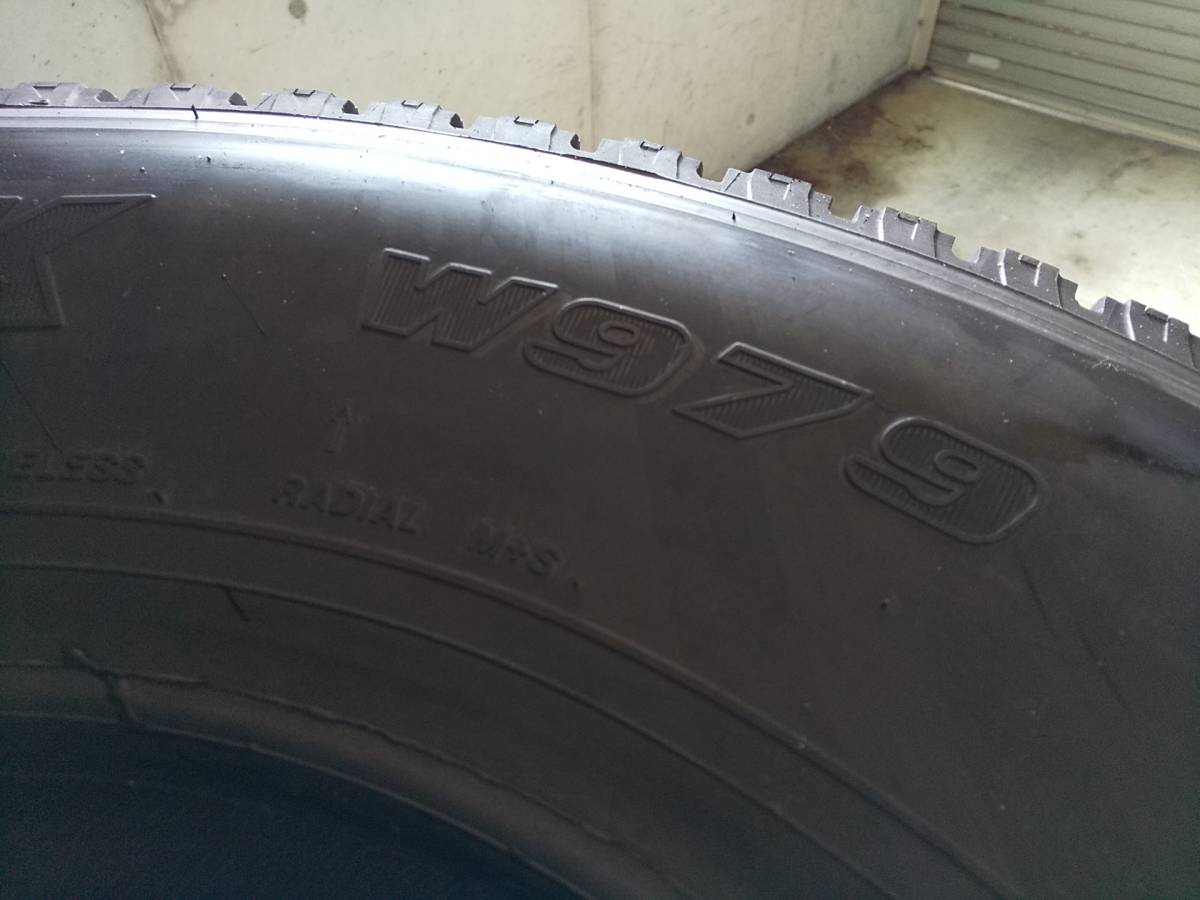 新品!ブリヂストン スタッドレス W979 215-85-16 120/118L 6本 2022