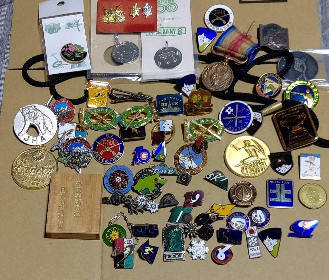 超歓迎 ピンバッジ バッジ まとめ売り コレクション - - poumonquebec.ca