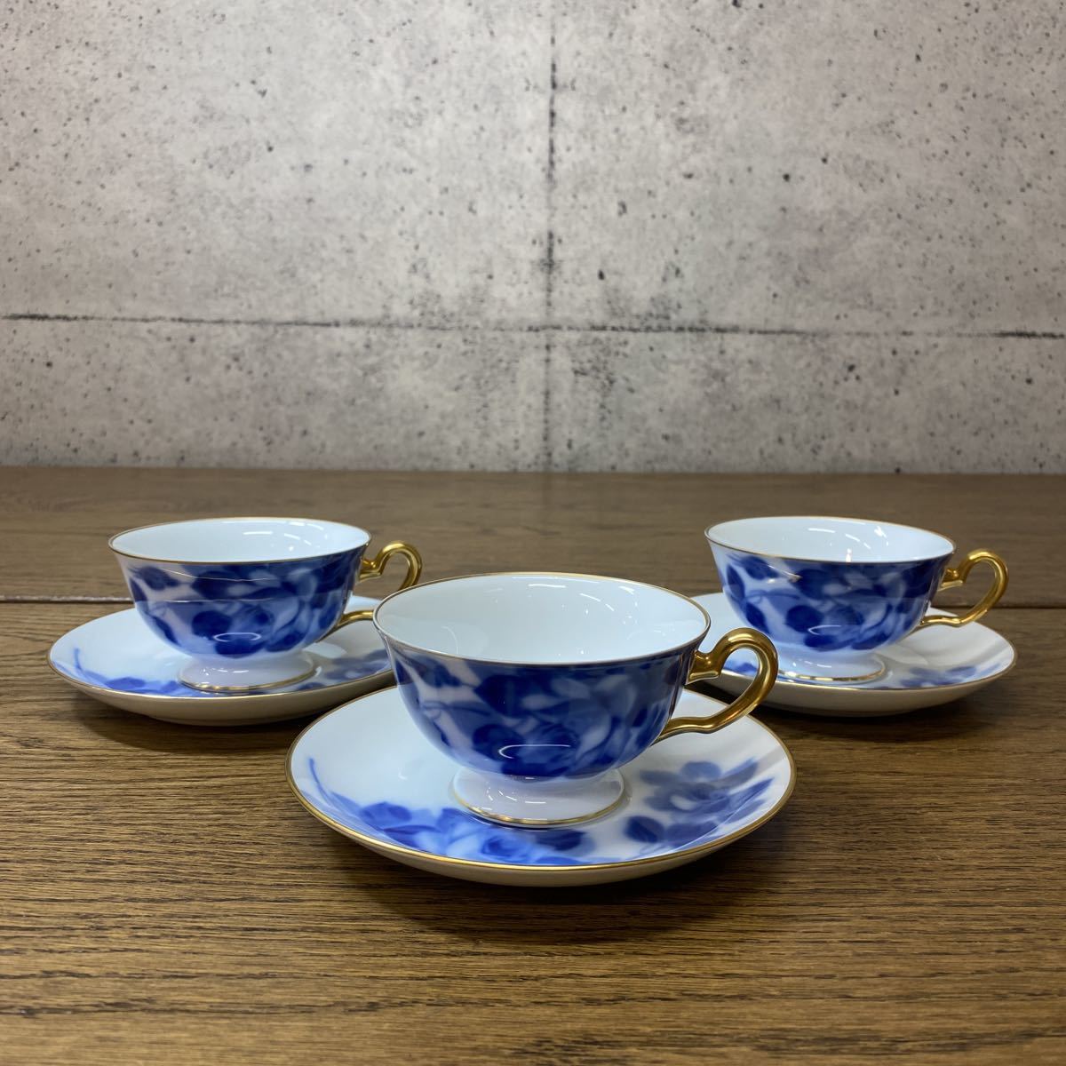 大倉陶園/OKURA/カップ&ソーサー/ブルーローズ/3客/金彩【保管品