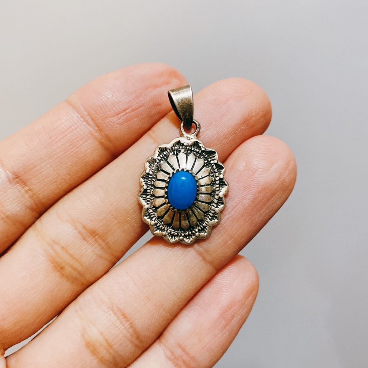 超希少!VINTAGE NAVAJO 1950's CONCHO TURQUOISE SILVER CHARM PENDANT