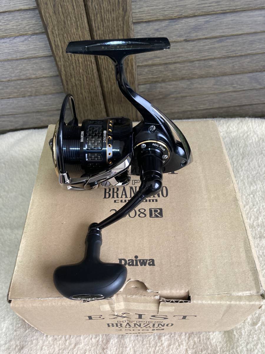 Yahoo!オークション - 美品 2台セット Daiwa EXIST HYPER Yahoo!オークション - 美品 2台セット Daiwa EXIST HYPER