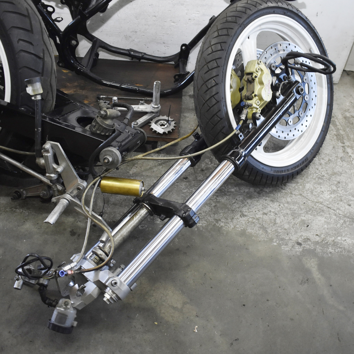 Yahoo!オークション - ヤマハ RZ250 足回り改 XJR400 4HM Yahoo!オークション - ヤマハ RZ250 足回り改 XJR400 4HM