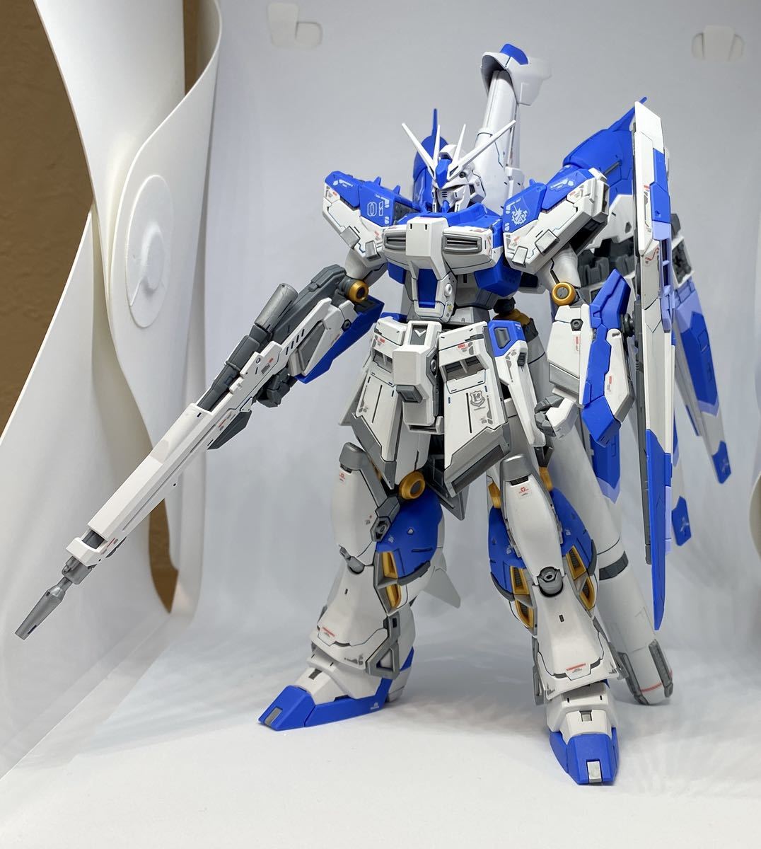 RG チタニウムフィニッシュ ハイニューガンダム 塗装 完成品 Hi-ν