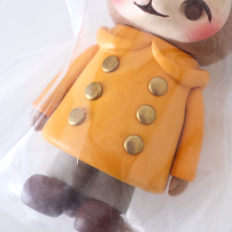 MORRIS - Yellow coat - 未開封品 ひなたかほり モリス ソフビ MORRIS - Yellow coat - 未開封品 ひなたかほり モリス ソフビ
