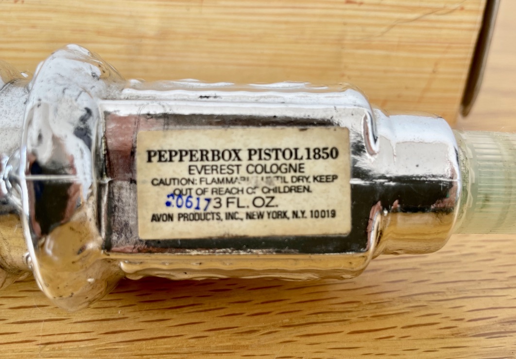 Vintage AVON　エイボン　コレクション　PEPPERBOX PISTOL 1850　ペッパーボックス銃　1977年　中身あり　ヴィンテージ　コロン　香水_画像5