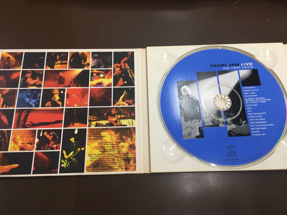 CD/PEARL JAM LIVE ON TWO LEGS /【J13】/中古_画像4