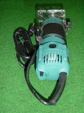  Makita 3709 мягкая рукоятка есть trimmer молния . диаметр 6mm AC100V новый товар мягкая рукоятка . усталость трудно 