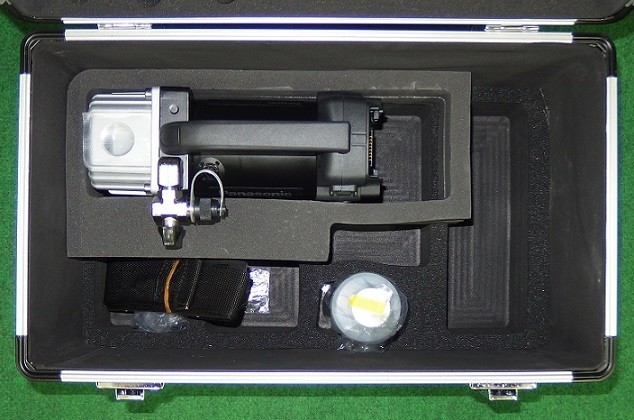 新品 パナソニック EZ46A3K-B 充電式デュアル真空ポンプ 本体+ケ-ス