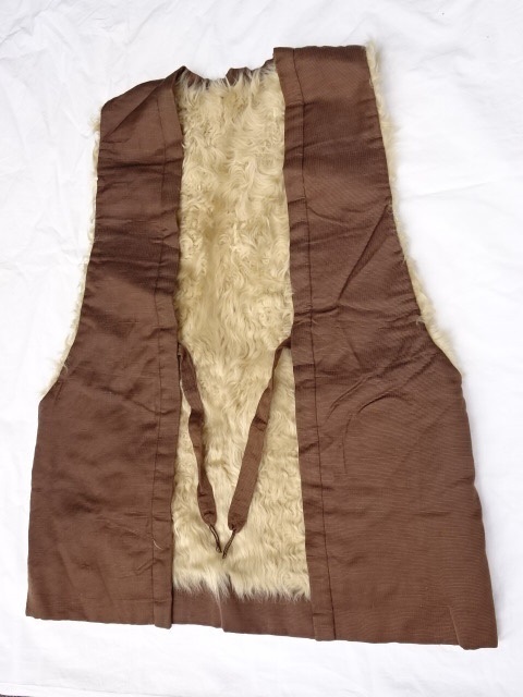 着物と羽織の間に着用する袖くりの広い毛皮ベスト 1108T17G_画像2