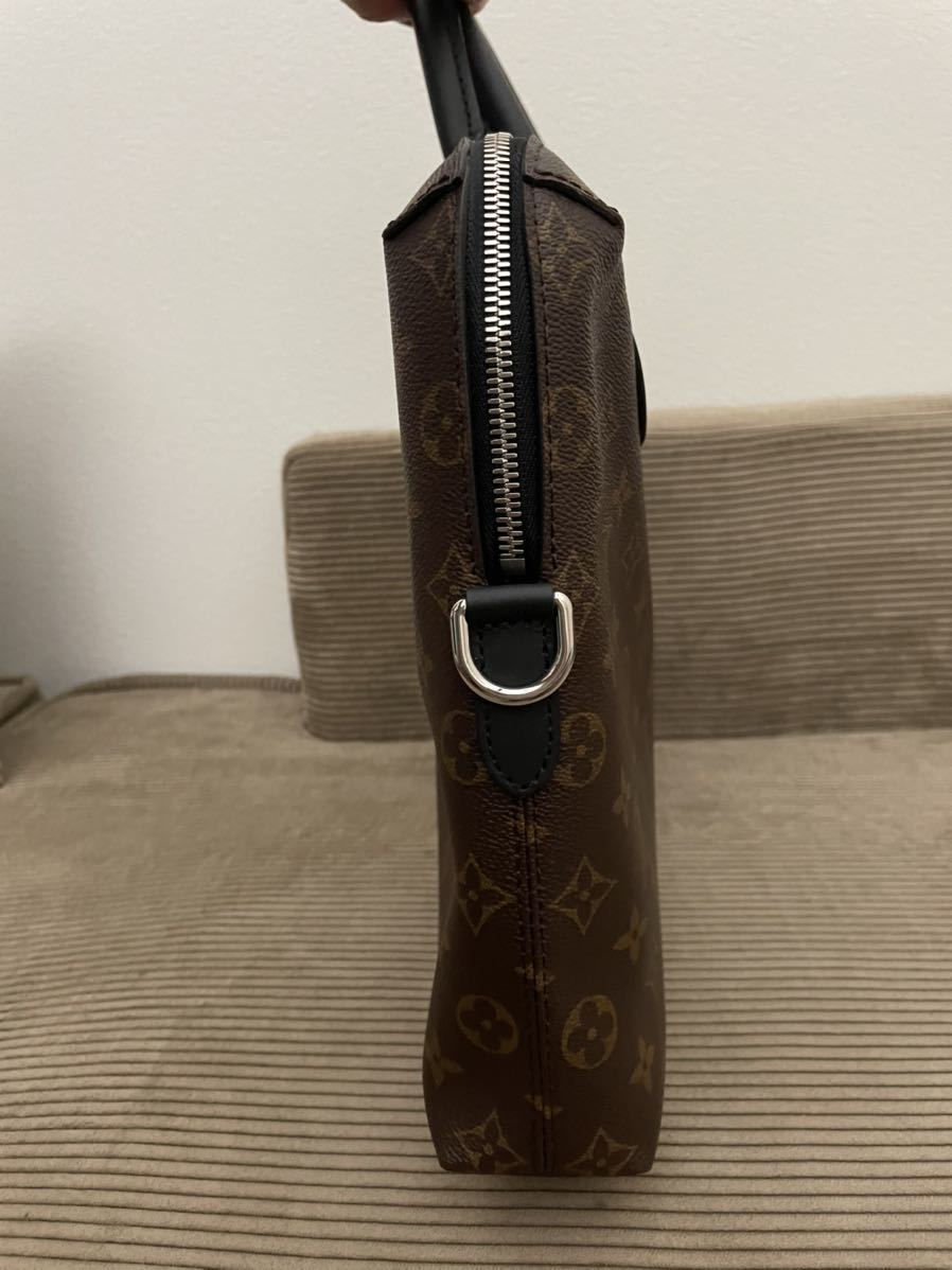 未使用 LOUIS VUITTONルイヴィトン マカサー ポルトドキュマンジュール