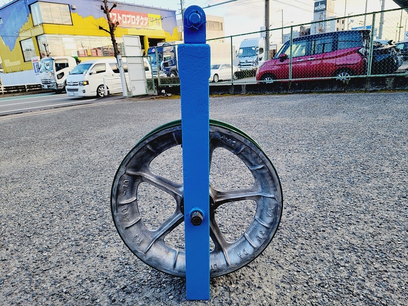 安田製作所】P321 アルミ 金車 ケーブルローラー 450㎜ 2500kg 2.5t