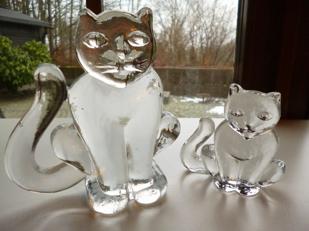 Yahoo!オークション - 北欧 ガラス 猫 ネコ ねこ 大小 2個セット Yahoo!オークション - 北欧 ガラス 猫 ネコ ねこ 大小 2個セット