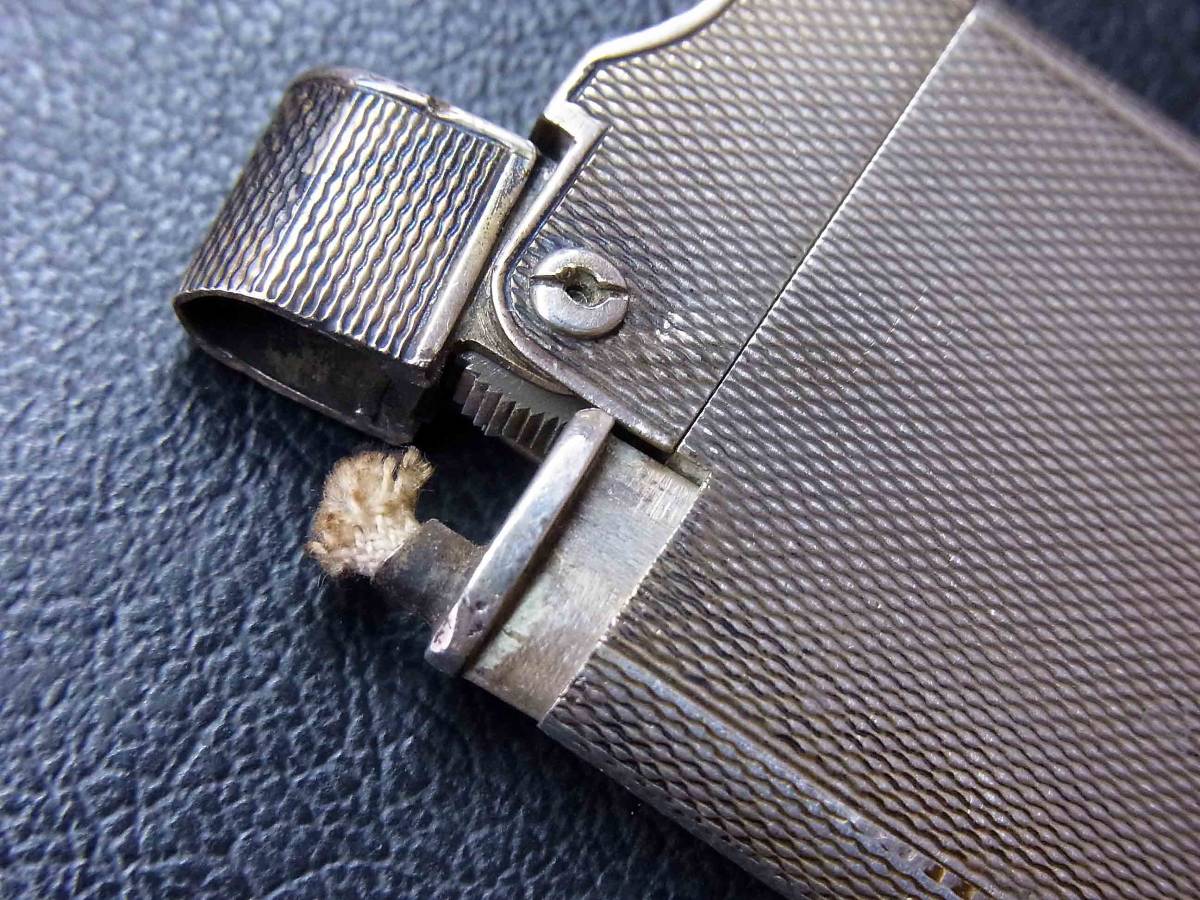 古オイルライター Asprey アスプレイ 銀製 英国王室御用達 その1 古オイルライター Asprey アスプレイ 銀製 英国王室御用達 その1