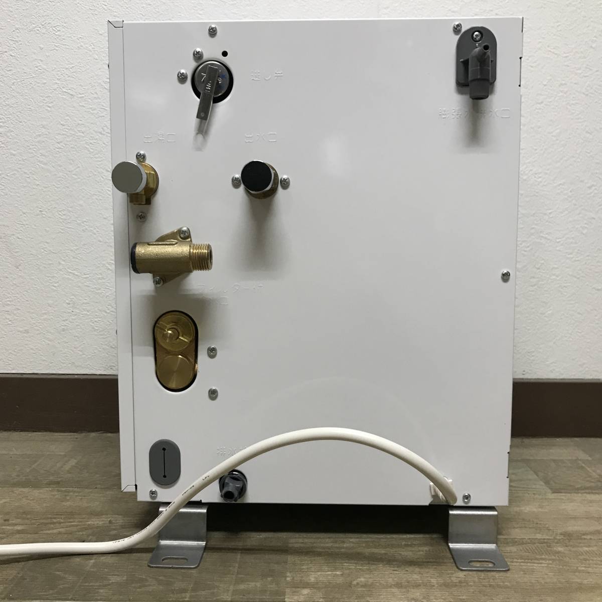 ○KG4/60 TOTO トートー 2019年製 小型電気温水器 REW12A1B1H 100V
