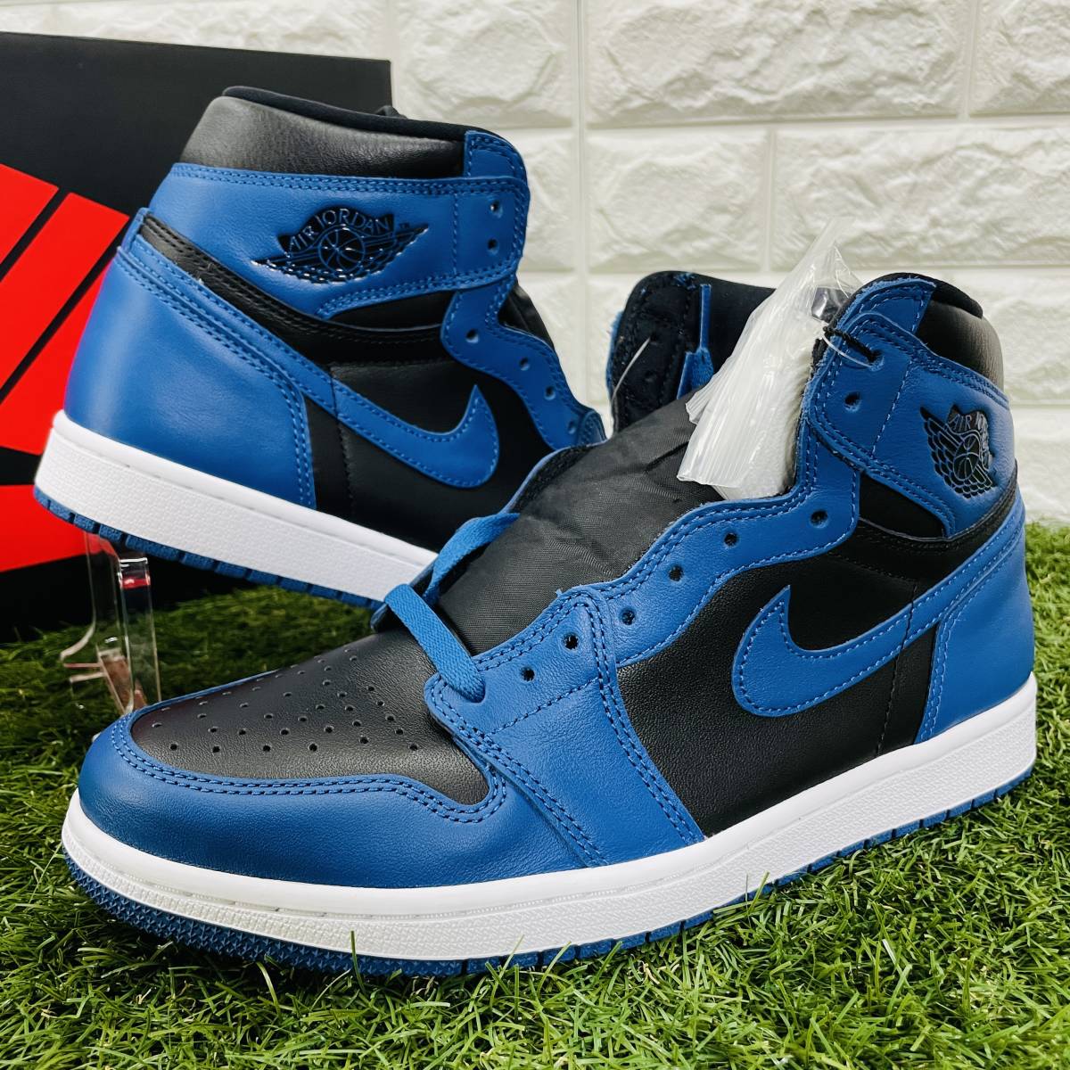 即決 ナイキ エアジョーダン 1 レトロ ハイ OG NIKE AIR JORDAN 1 RETRO HIGH OG メンズ スニーカー 青 30.0cm 送料込み 555088-404_画像3