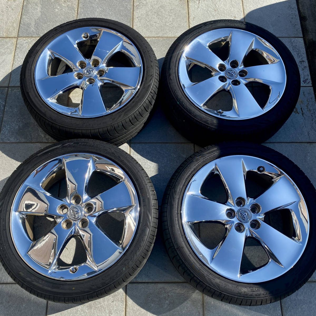 プリウス ツーリング 加工ホイール メッキ ポリッシュ バリ山 プリウス ツーリング 加工ホイール メッキ ポリッシュ バリ山