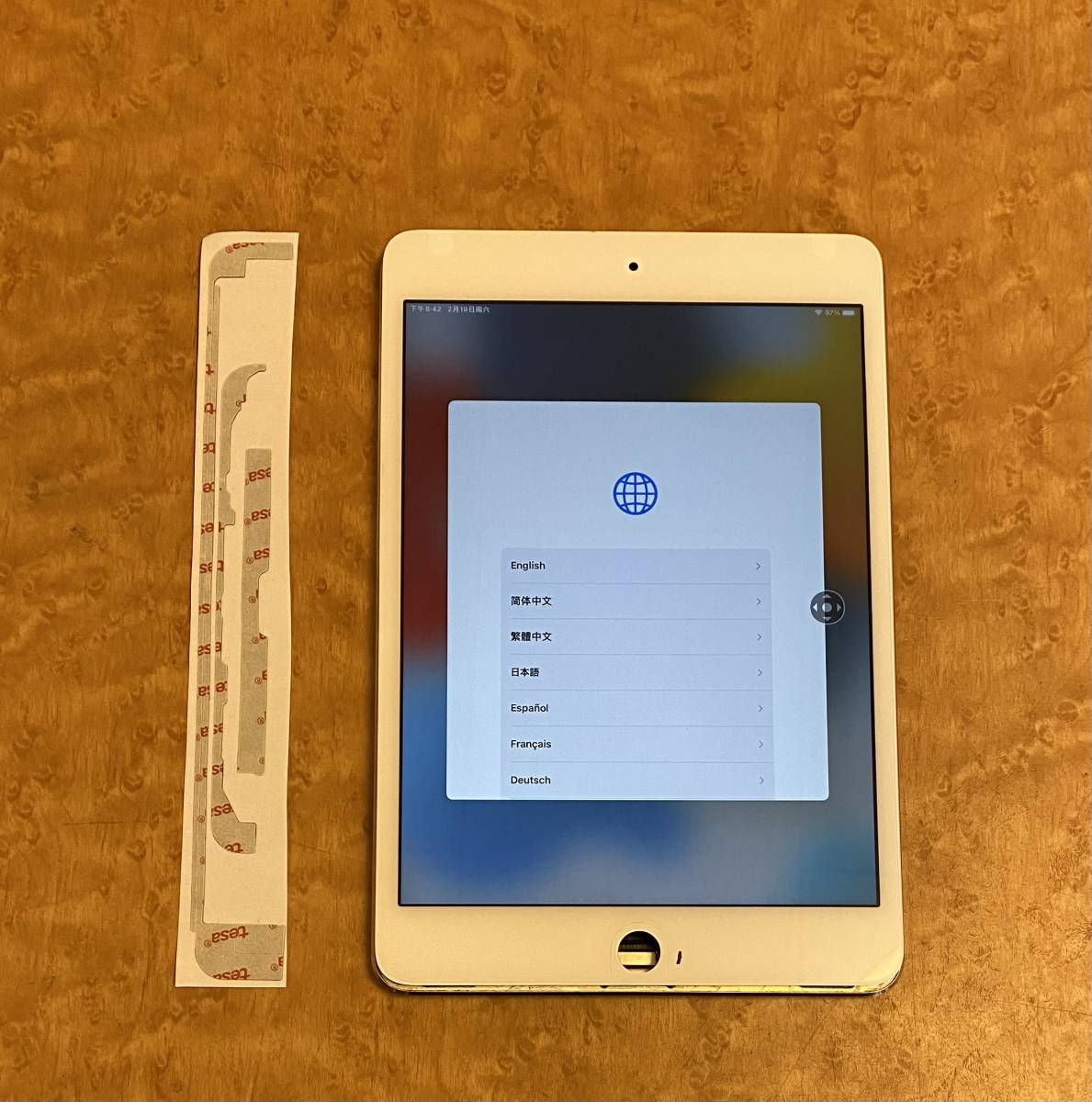純正品 iPad Mini4 白 フロントパネル 画面 液晶 修理 交換 、画面