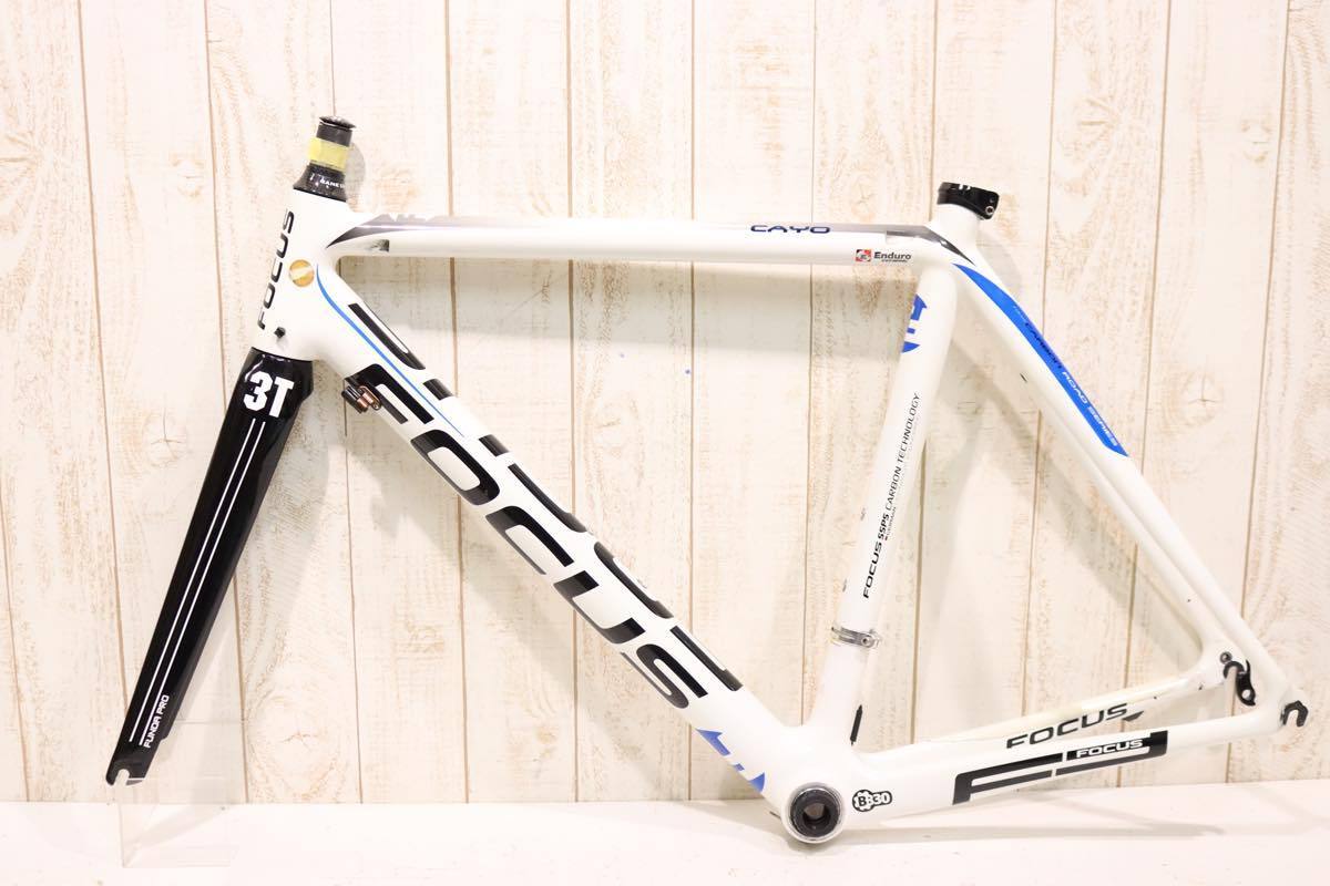 Yahoo!オークション - FOCUS フォーカス CAYO カーボンフレーム Yahoo!オークション - FOCUS フォーカス CAYO カーボンフレーム