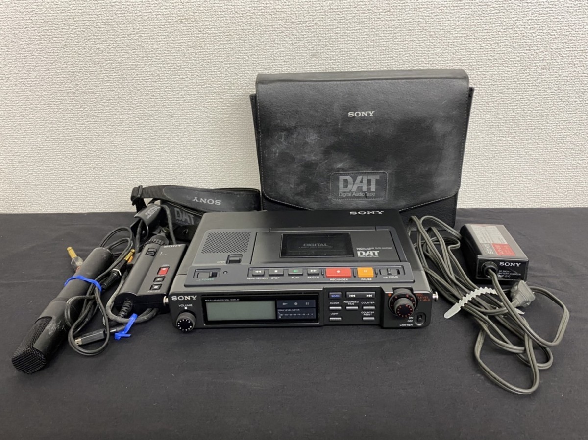SONY ソニー TCD-D10 デジタルオーディオテープレコーダー 通電確認