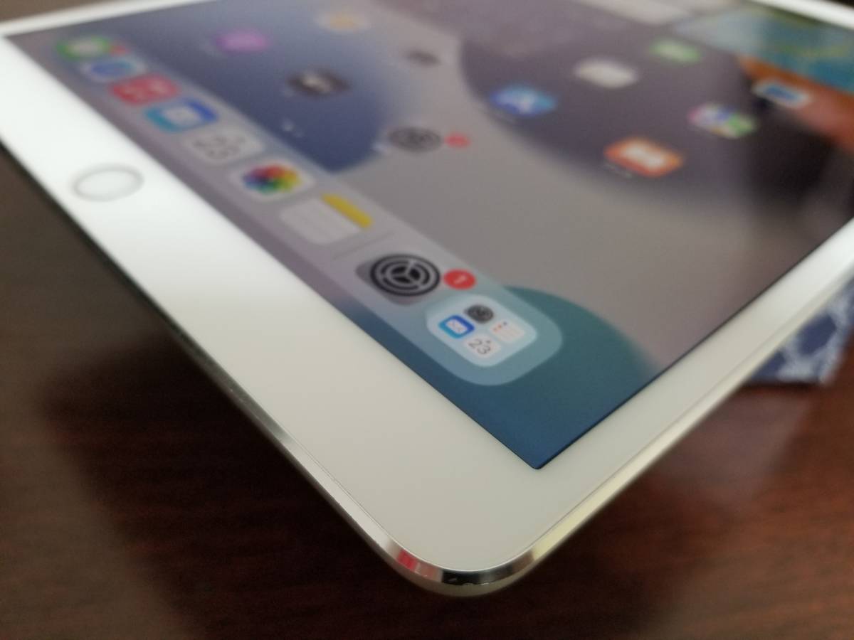 特価新作 ヤフオク! - 131 iPad Pro 10.5 inch 64GB Silver... 日本製新品