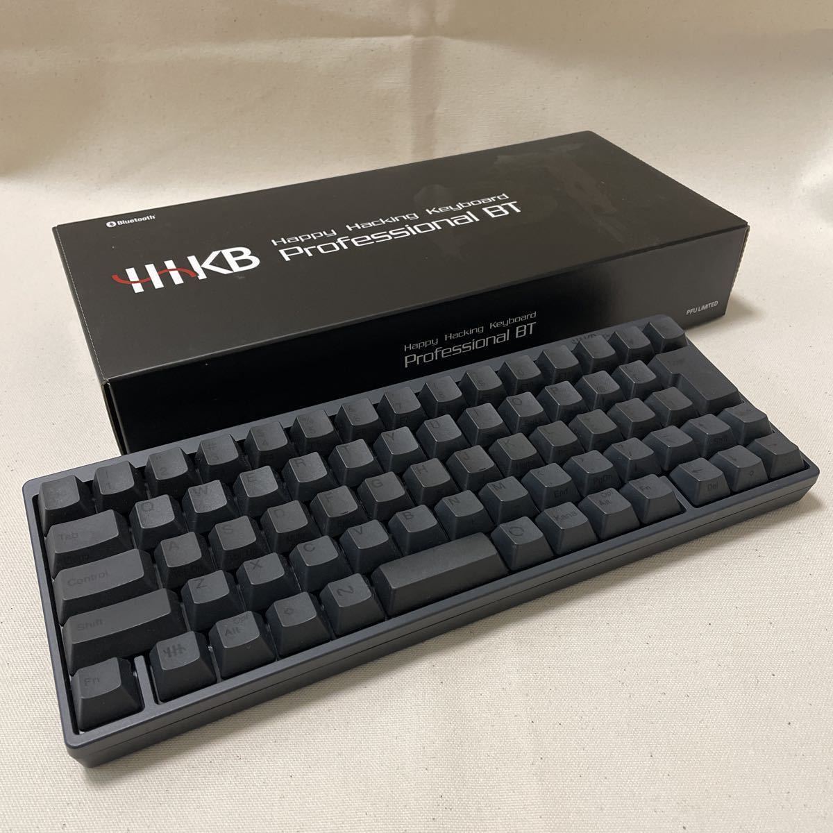 人気の通販サイト 【美品】HHKB Bluetoothキーボード墨 BT Professional PC周辺機器