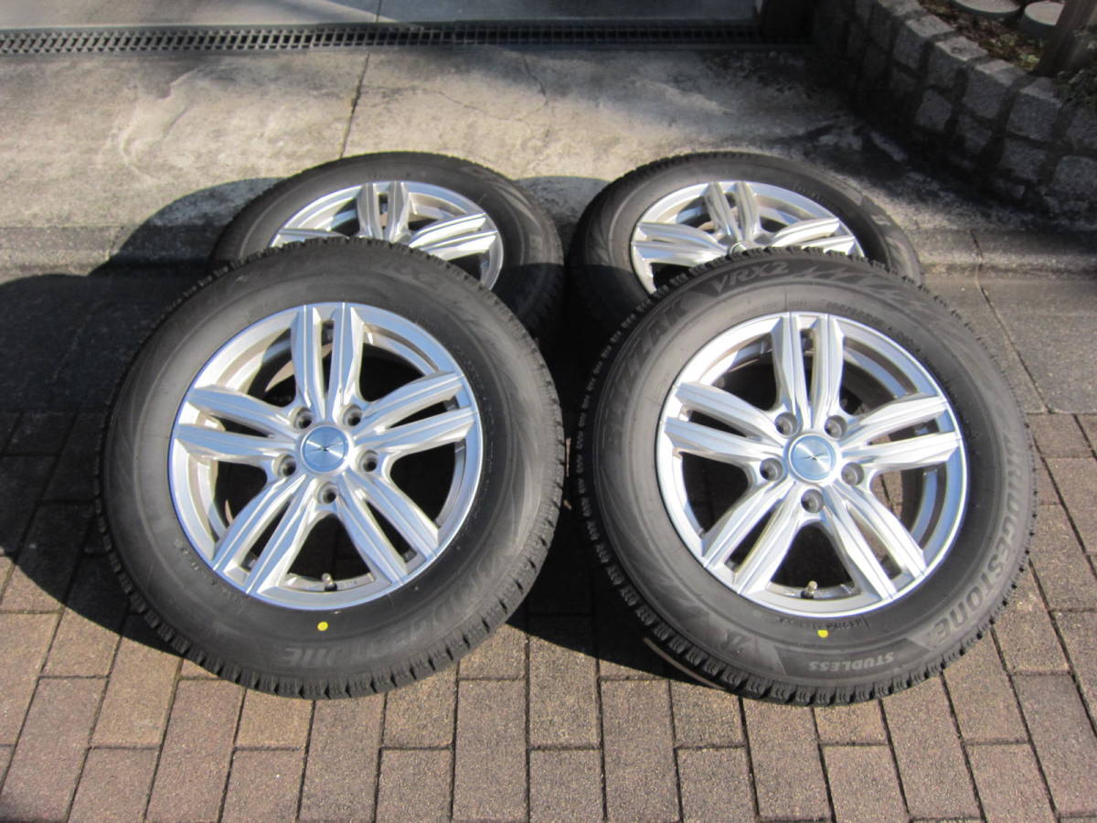 ネット販促品 ブリザックVRX2 5穴ホイル付 195/65R15 USED ブリヂストン ネット販促品 ブリザックVRX2 5穴ホイル付 195/65R15 USED ブリヂストン