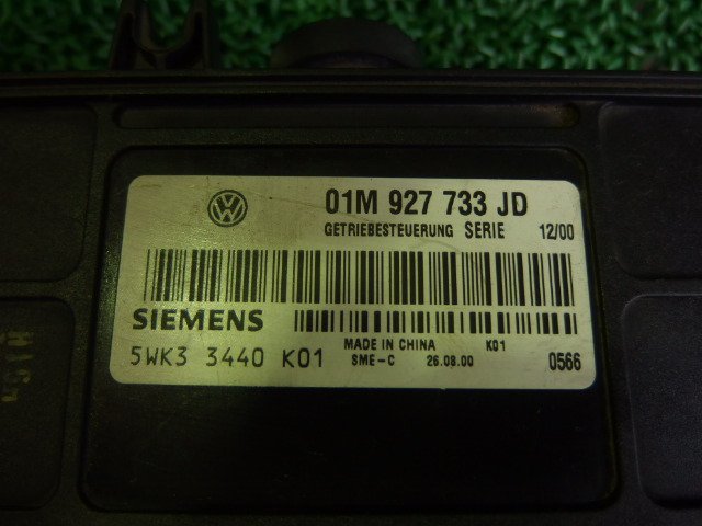 * VW Golf 4 1J 01 year 1JAEH AT computer ( stock No:49211) (3027)